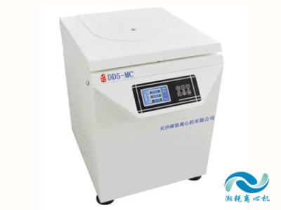 DD5-MC High Precision Medical Centrifuge Machine Low Speed Large Capacity