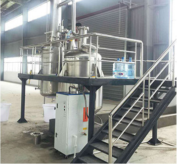 20kg/batch Capacity Small Oil Vacuum Distillation Machine for Eucalyptus Essential Oil Extraction