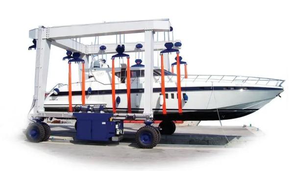 Motor PLC Core Marine Traveling Boat Lift Crane 5m/Min