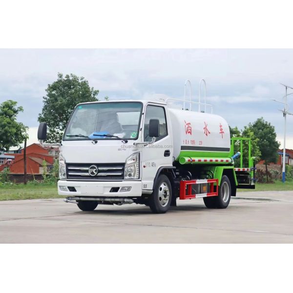 Diesel 4*2 Meter Dust Suppression Water Tanker Transport Truck for Dust Control and Water Transportation