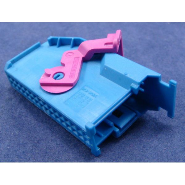 TE Connectivity AMP Connector  40P Right MQS Cover Assembly  Housing 1719057-1,1719057-2