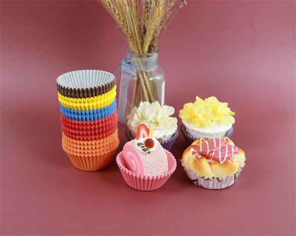 China hot sale cheap price paper muffin cup heat resistant mini cupcake baking cup