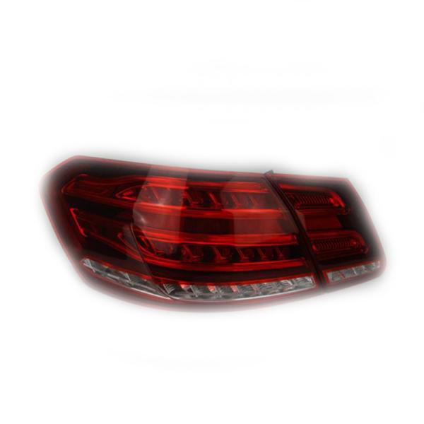 LKM PMMA Headlight Molding 2343 Injection Molding Automotive Parts