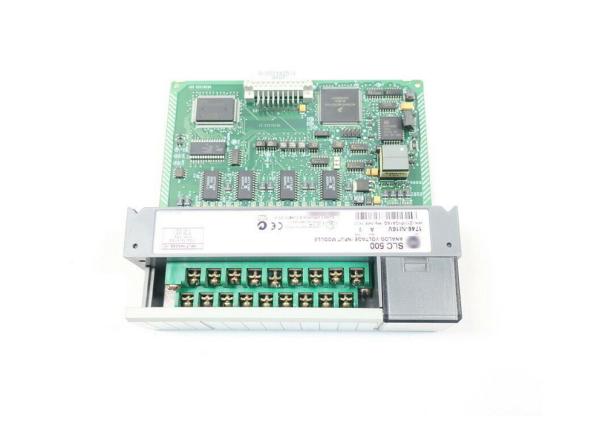 Allen-Bradley 1746-NI16V, C.C. de ±10V, 1 a C.C. 5V, 0 a C.C. 5V, 0 a C.C. 10V, módulo do I/O do analógico de SLC 500