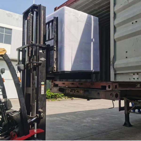 No Vibration High Pressure Screw Air Compressor 22kW 40bar Micro Oil Pharmaceuticals