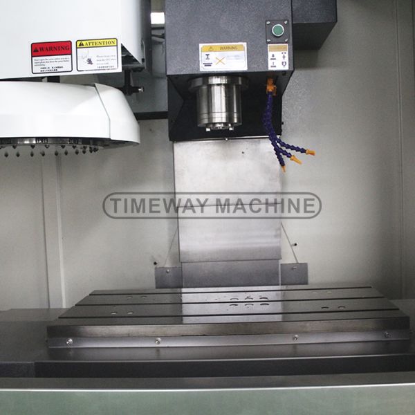 BT40 Spindle Taper Timeway VMC550 3-axis Linear Guideway Vertical Machining Center CNC Machine