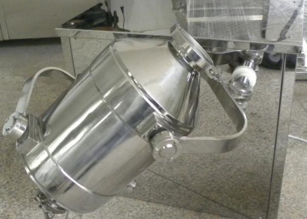 Three Dimensional Industrial Powder Mixer Swing Mixer For Food Powder SBH