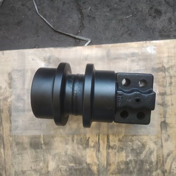 High-Quality Cost-Effective Carrier Rollers for KOMATSU PC200-7/PC210LC-7 (22U-30-00020, 22U-30-00021).