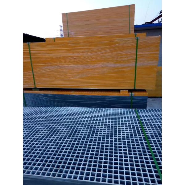 FRP Mould Walkway Gratings with Customized Colors and Anti-slip Sand Gritted Surface