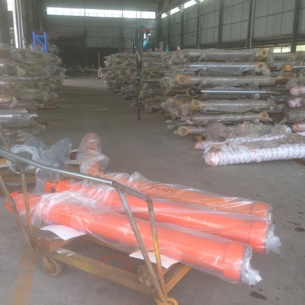 440-00059A Doosan S225NLC-V bucket  cylinder