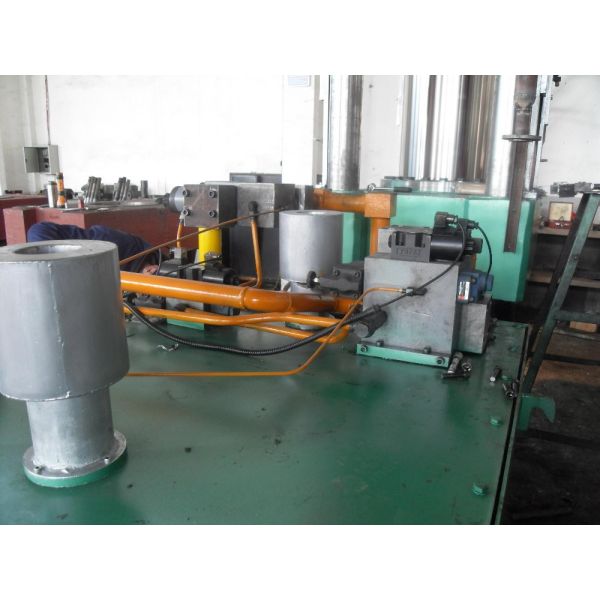 Continuous Production Rubber Vulcanizing Press Machine 400T for O-Ring Hot Vulcanizing