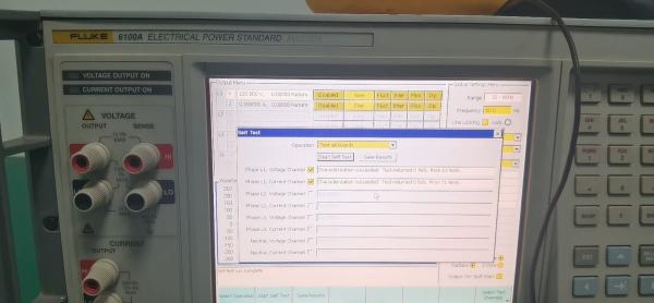 Fluke 6100A 1000 V / 20 A Electrical Power Quality Calibrator Multi Function