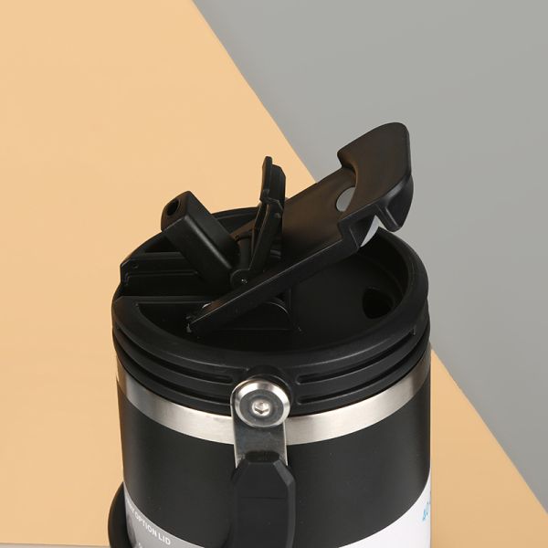 20oz 304 Stainless Steel Portable Car Cup and Travel-friendly with Vacuum Insulation