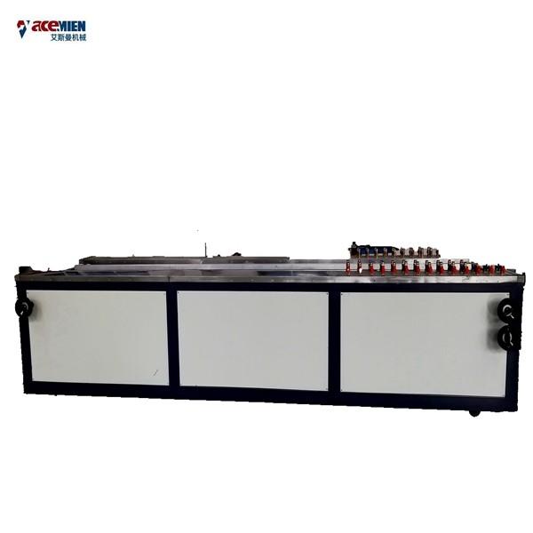Linha de produção máquina decorativa do perfil do PVC da placa de painel do perfil do teto da parede da porta da janela do PVC