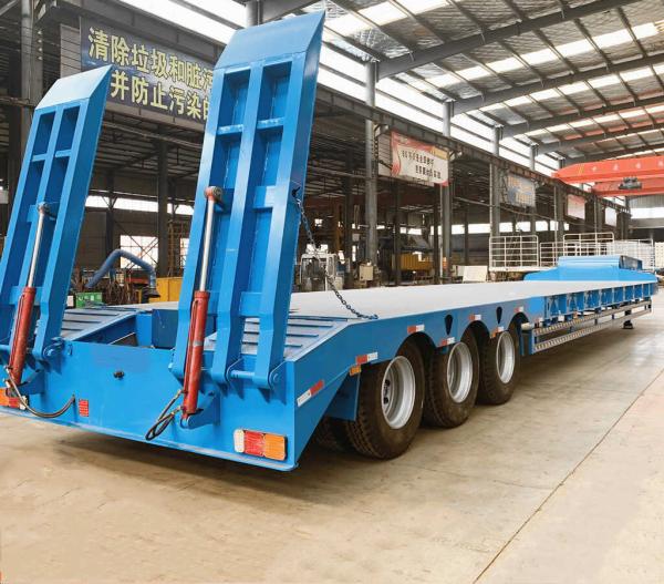 Customizable Transport Solution Forklifts Bulldozers Excavators on Low Loader Trailer
