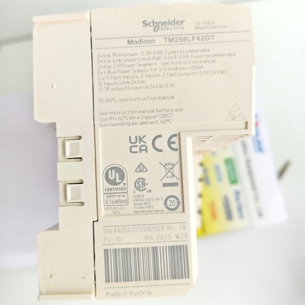 TM258LF42DT Schneider logic controller, Modicon M258