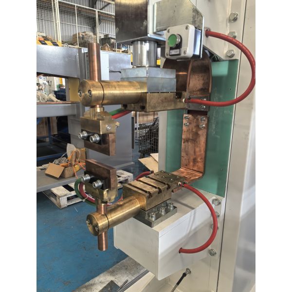 Pneumatic Single Head Projection Spot Welder Bird Cage Wiremesh Steel Rebar
