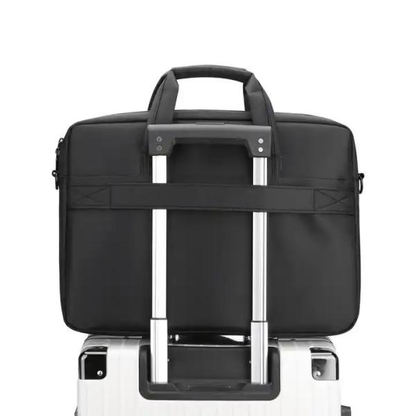 Unisex Travel Office 15.6 Inch Men'S Laptop Bags Reflective Lightweight OEM Wholesale