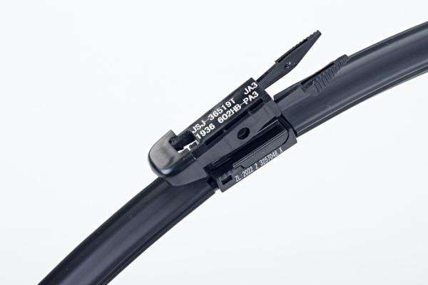 Effective Wiping with High End Car Wipers Quiet Operation and Simple Installation