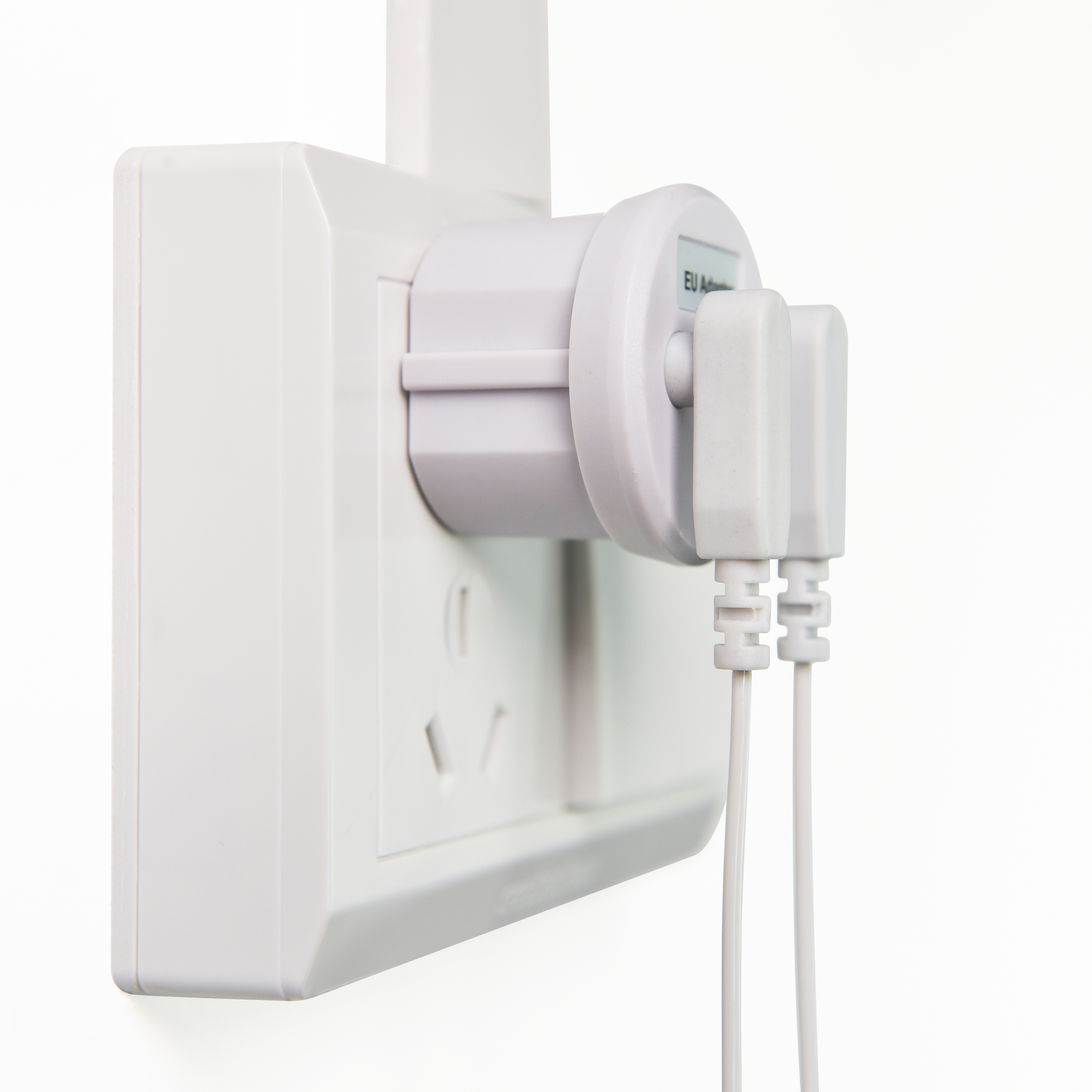 Premium CE Certified EU Grounding Plug Adapter for Earthing Products Compatible with Standard European Type E & Type F Outlets