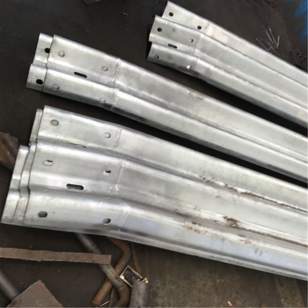 Порошкообразованная наружная охрана дорожная охрана ограждение якорный конец с оцинкованной отделкой