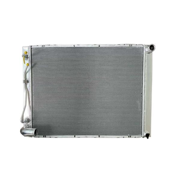 Aluminum Radiator Water Tank for TOYOTA Sienna 3.3 2003-2010 Replace/Repair Purpose