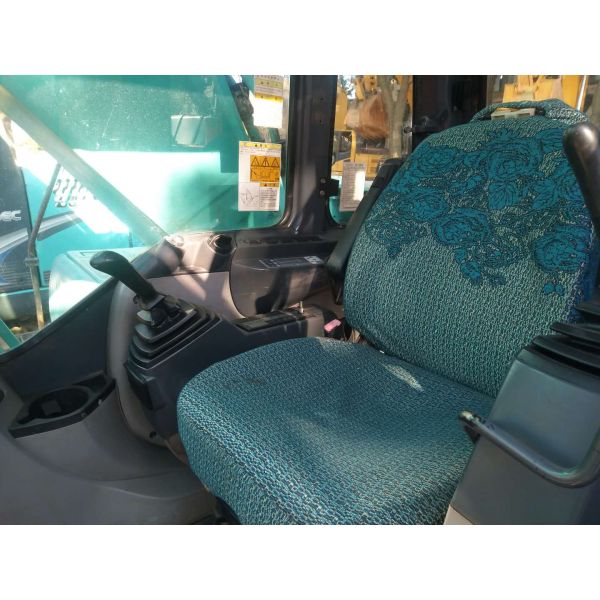 Year 2009 Used Crawler Excavator Kobelco SK200-8 Hino J05E engine with High Precision Hydraulics and Original Paint