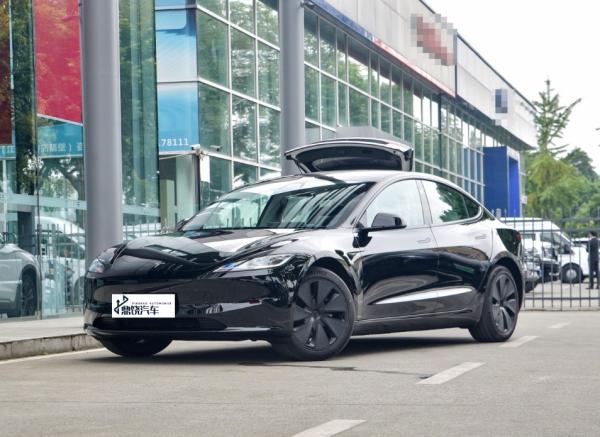 2024 Fashion Tesla Electric Vehicle 194KW Fast Electric Cars Tesla Model 3 Cars