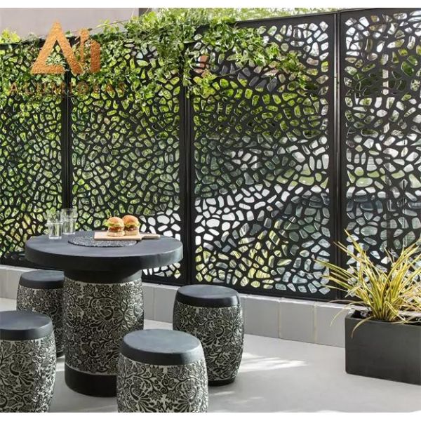 Aluminum Privacy Screens