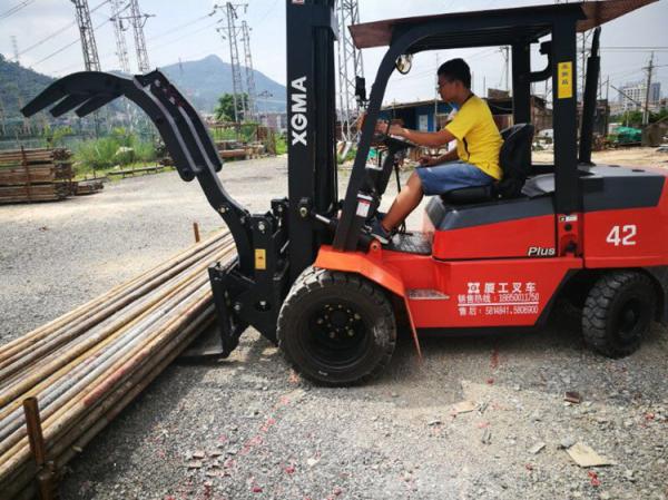 Reliable Steel Pipe Clamp , Forklift Truck Lifting Attachments For Handling Cylindrical