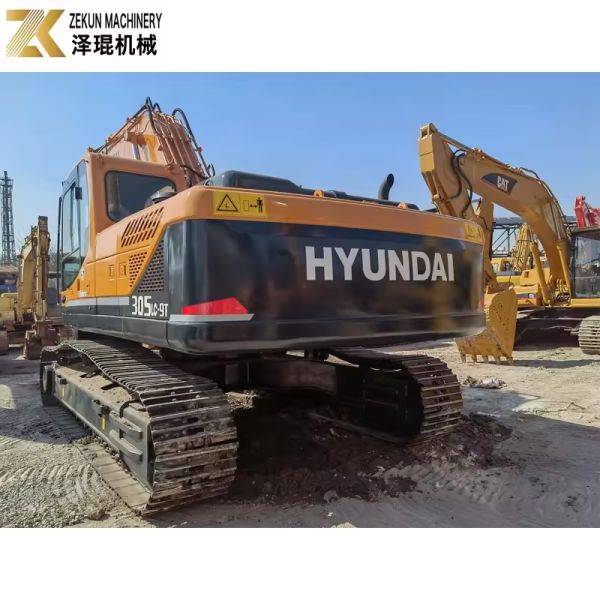 Used Hyundai 305 Excavator 30Ton with Original Pumps in Good Condition