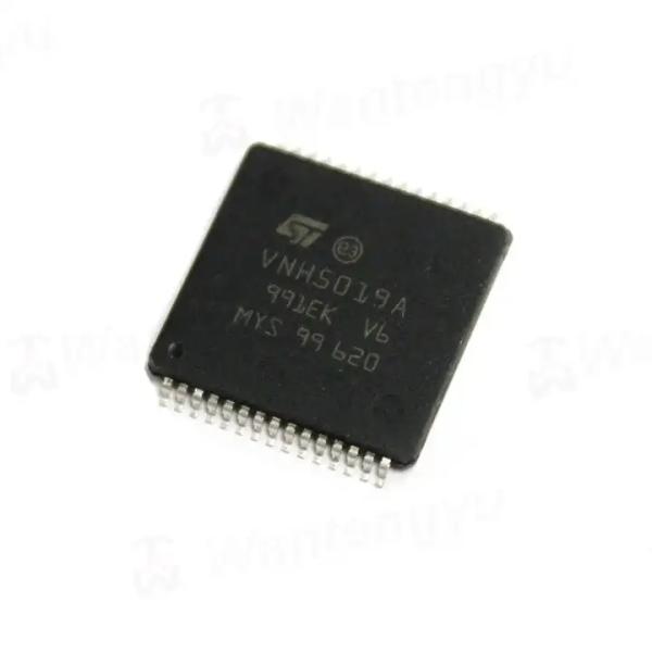 Microcontroller integrated circuit VNH5019ATR-E