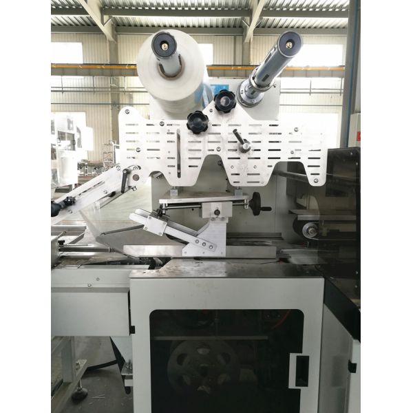 Heat Shrinkable Film Noodle / Vegetable / Books / Food / Soap Packaging Machine