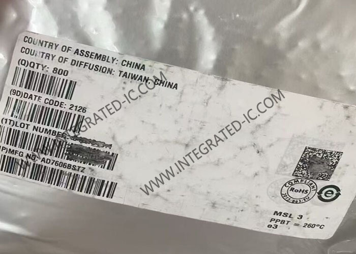 AD7606BSTZ 16-битная 200kSPS 8-канальная синхронная система получения данных ADC интегральная схема LQFP64