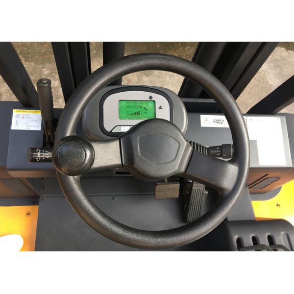 электрическая платформа грузоподъемника 1600kg для длинного материала, узкого грузоподъемника прохода 4-Directional