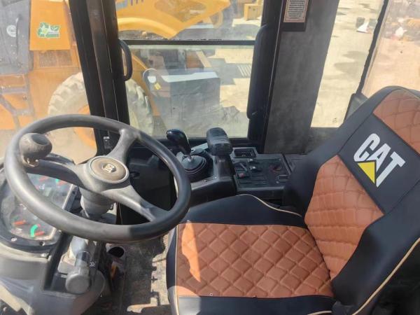 CAT 938G Chargeur à roues d'occasion - avec seau, en excellent état, sans fuites, excellent chariot, abordable