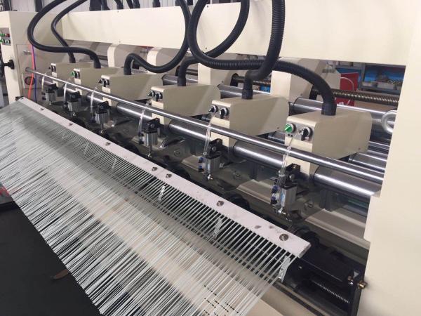 Auto Feeding Corrugated Paperboard Machine , Thin Blade Slitter Easy Operation