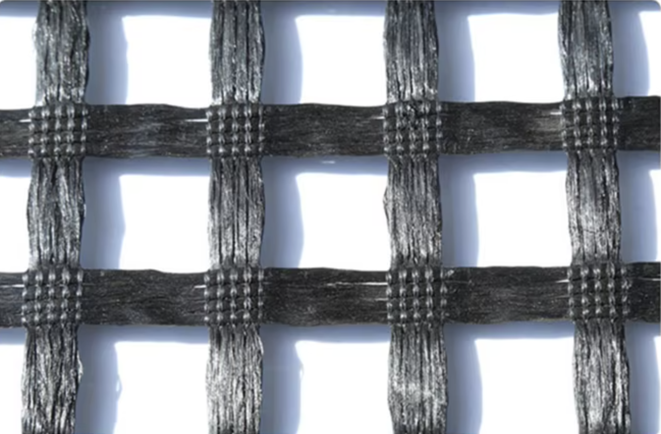 Warp Knitted PVC Coated Polyester Biaxial Geogrid for Road Construction Retaining Walls & Driveway Slope Protection