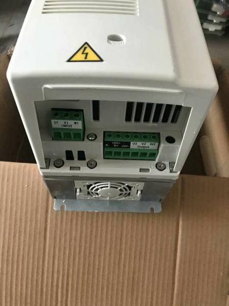 Plc controller Variable Frequency Cnverter ABB ACS800 DSU ACS800-01-0006-3+P901 original