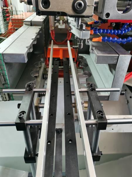 máquina de sopro de alta velocidade da garrafa de leite da máquina de molde 200ml do sopro da cabeça 5l 2