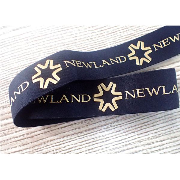 шелк эластичной резиновой ленты жаккарда 30ММ черный - экран напечатанный с лоснистым золотым логотипом силикона