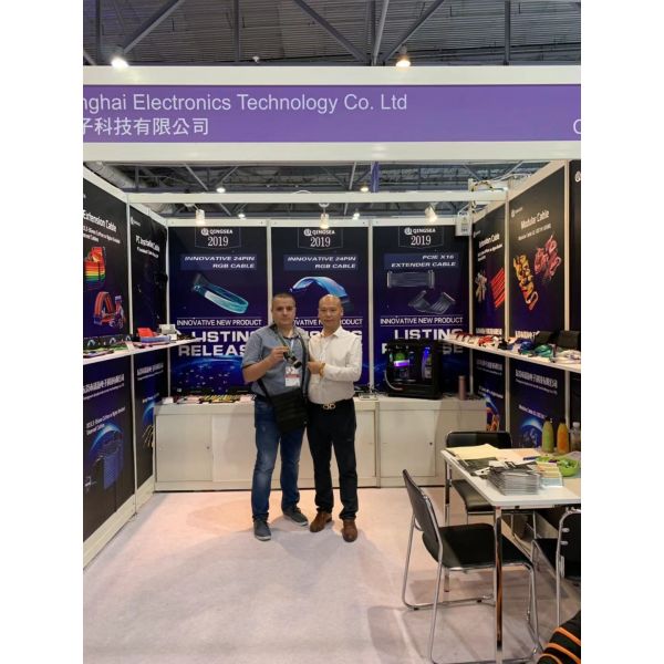 Indicator Light Graphics Card Extender PCI Express Adapter USB 3.0 Cable Power VER 009S PCI-E 1X To 16X LER Riser 009S