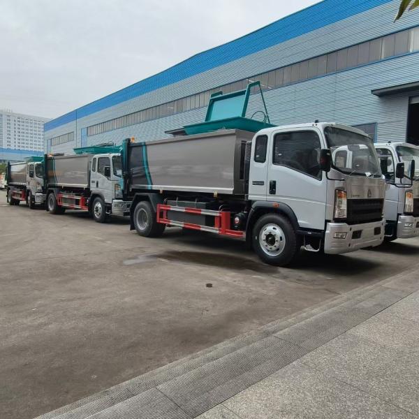 HOWO Automated Side Load Garbage Truck Medical Waste Collection Truck