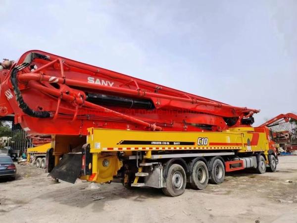 Truck Mounted Pumps for Semi-Dry Shotcrete Feeding Height 1400mm in Perfect Condition