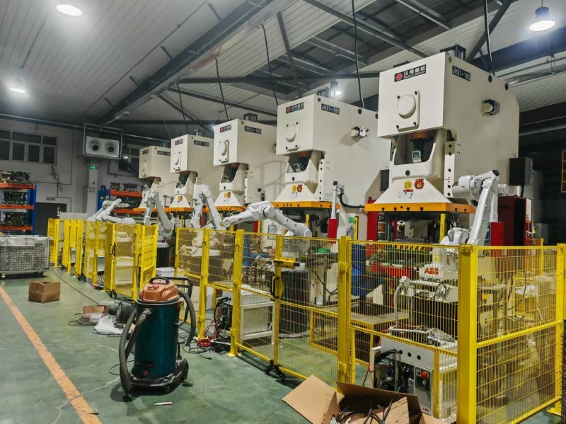 High Tonnage Robotic Stamping Line