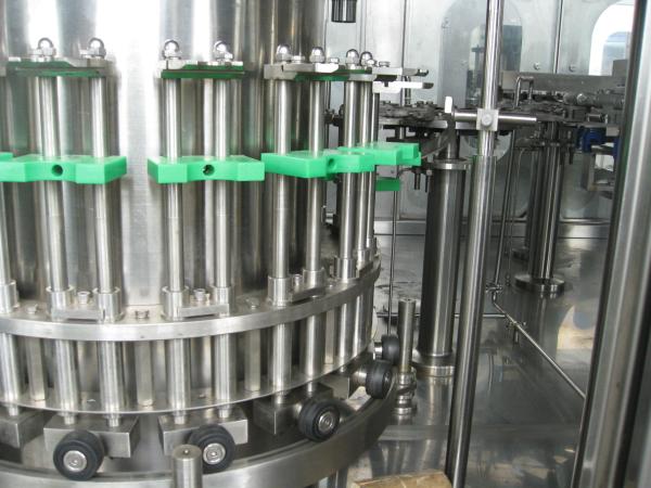 SUS304 Material PET Bottle Filling Machine / Automatic Liquid Filling Machine
