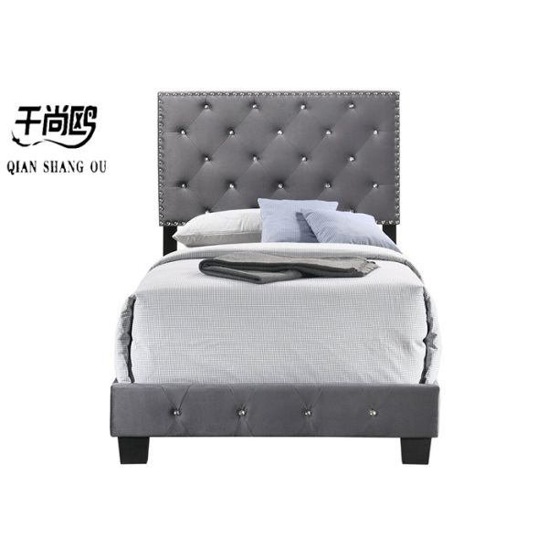Gorgeous Fabric Upholstered Beds 160*200cm With Crystal Buttons