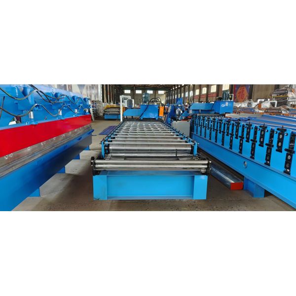 Plc Control 8-15m/Min Roof Roll Forming Machine For Pre Painted Steel Coil