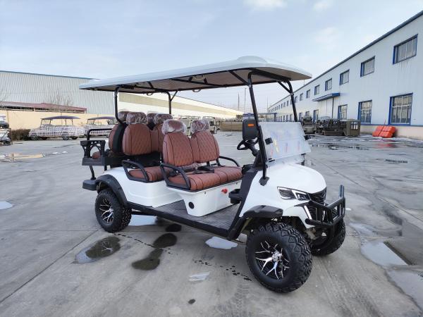 Classic Blanc 6 places électrique tout-terrain Voiture de golf de luxe batterie au lithium équipée de pneus tout-terrain de 14 pouces