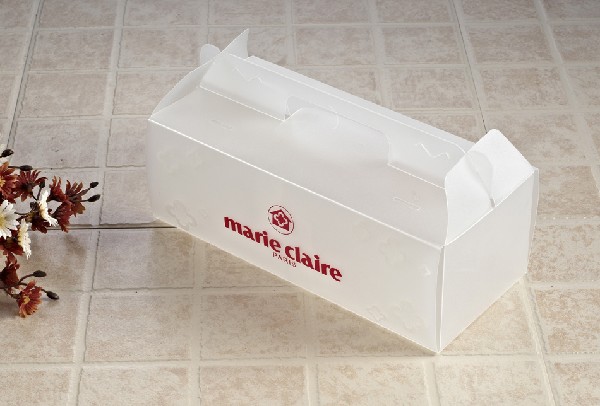 Plastic folding box for gift packing